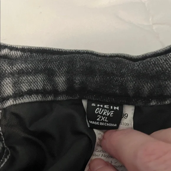 Distressed Black Jeans - Picture 11 of 11